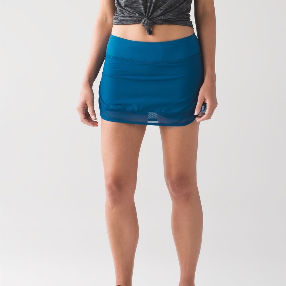 Lululemon Hotty Hot Skirt II Jet Set Blue